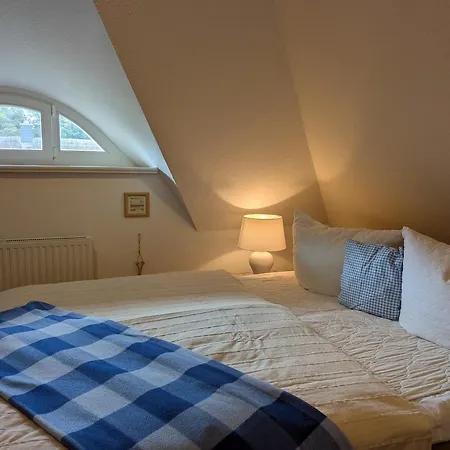 Haus Wikinger * בורן