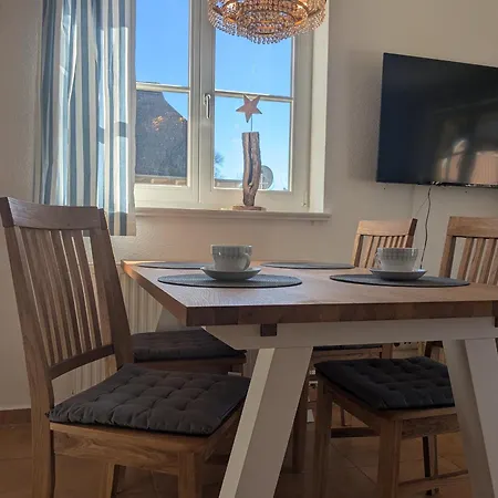 בית נופש Haus Wikinger בורן